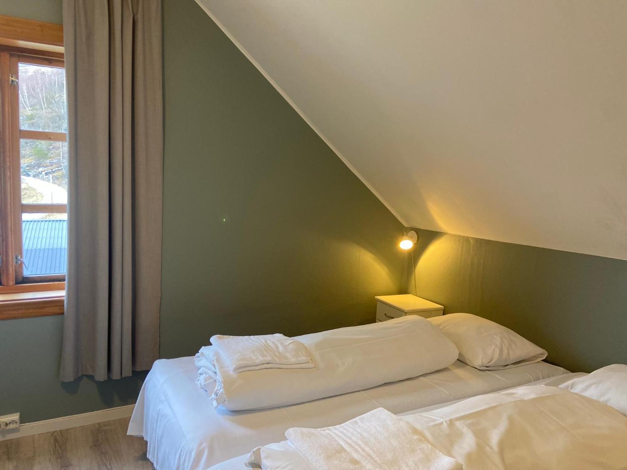 Winjum Hostel Stegastein Эурланн Экстерьер фото