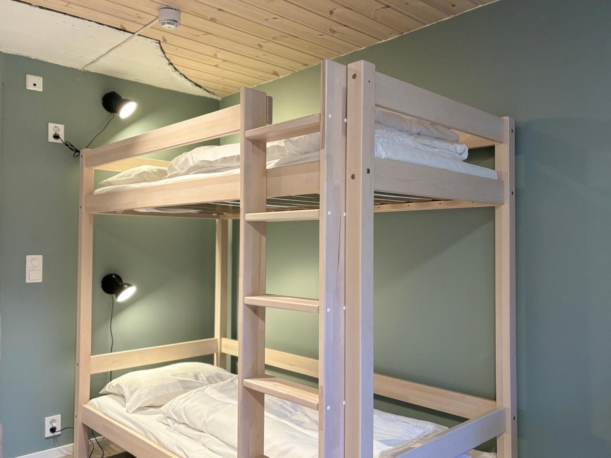 Winjum Hostel Stegastein Эурланн Экстерьер фото